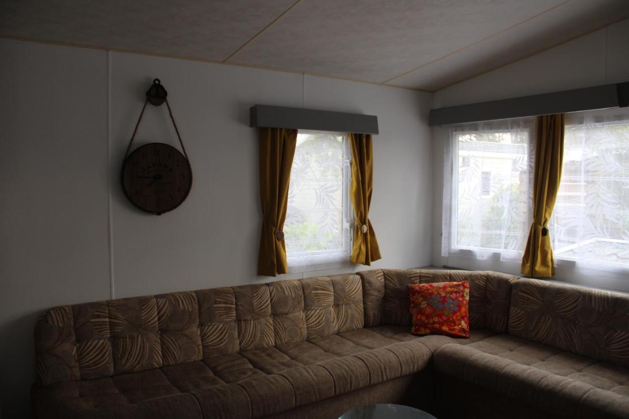Mobil-Home Spatieux 8Pers - Brume แซ็งต์-จูเลียง-อ็อง-บอร์ง ภายนอก รูปภาพ